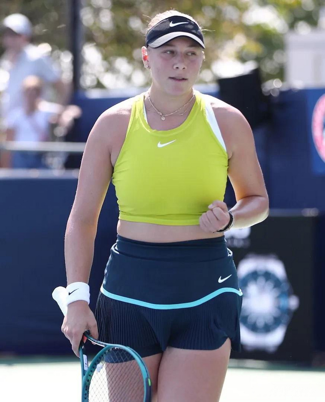 言行负更大 言行负更大