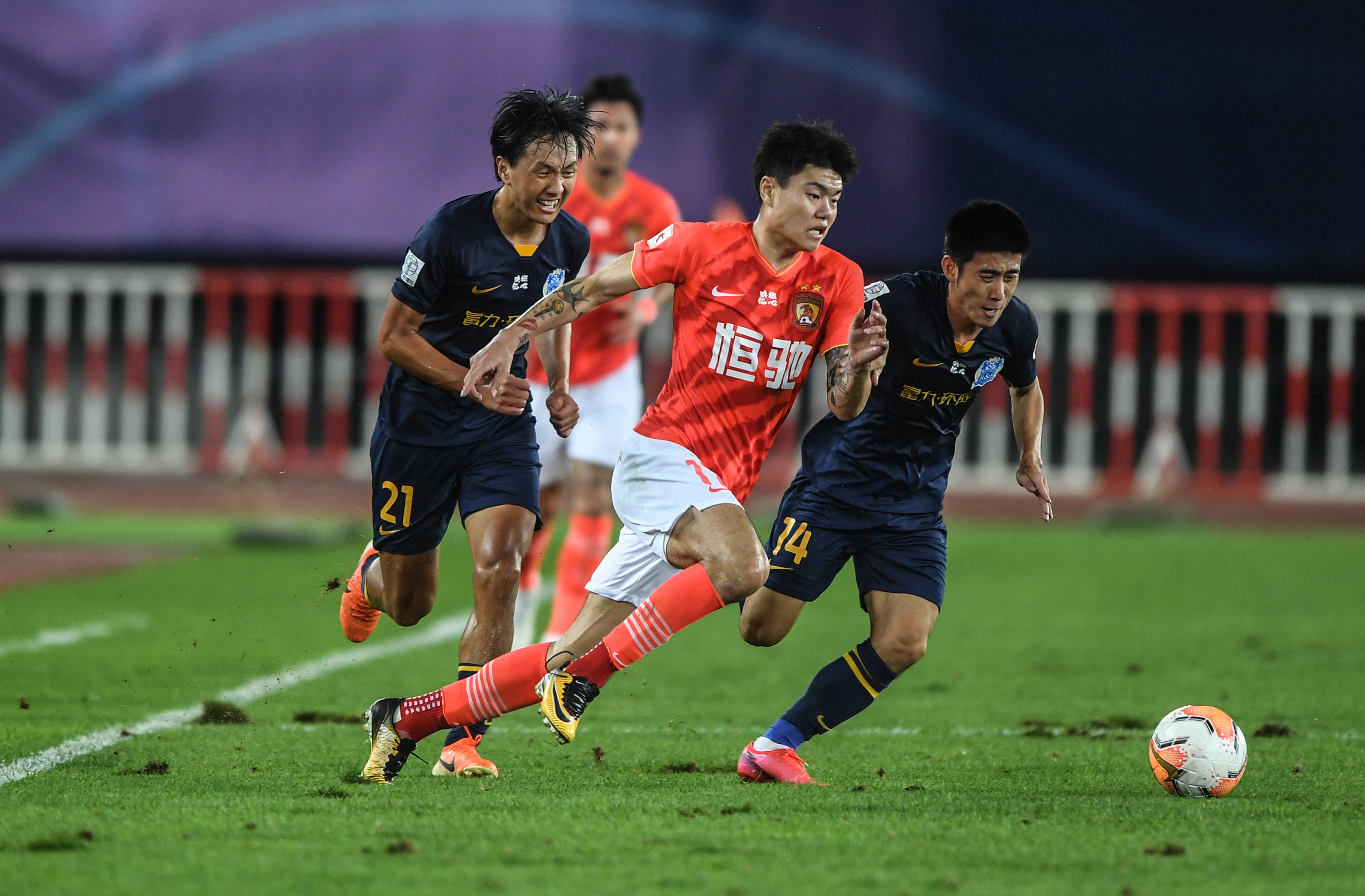 赛场的战略 赛场的战略