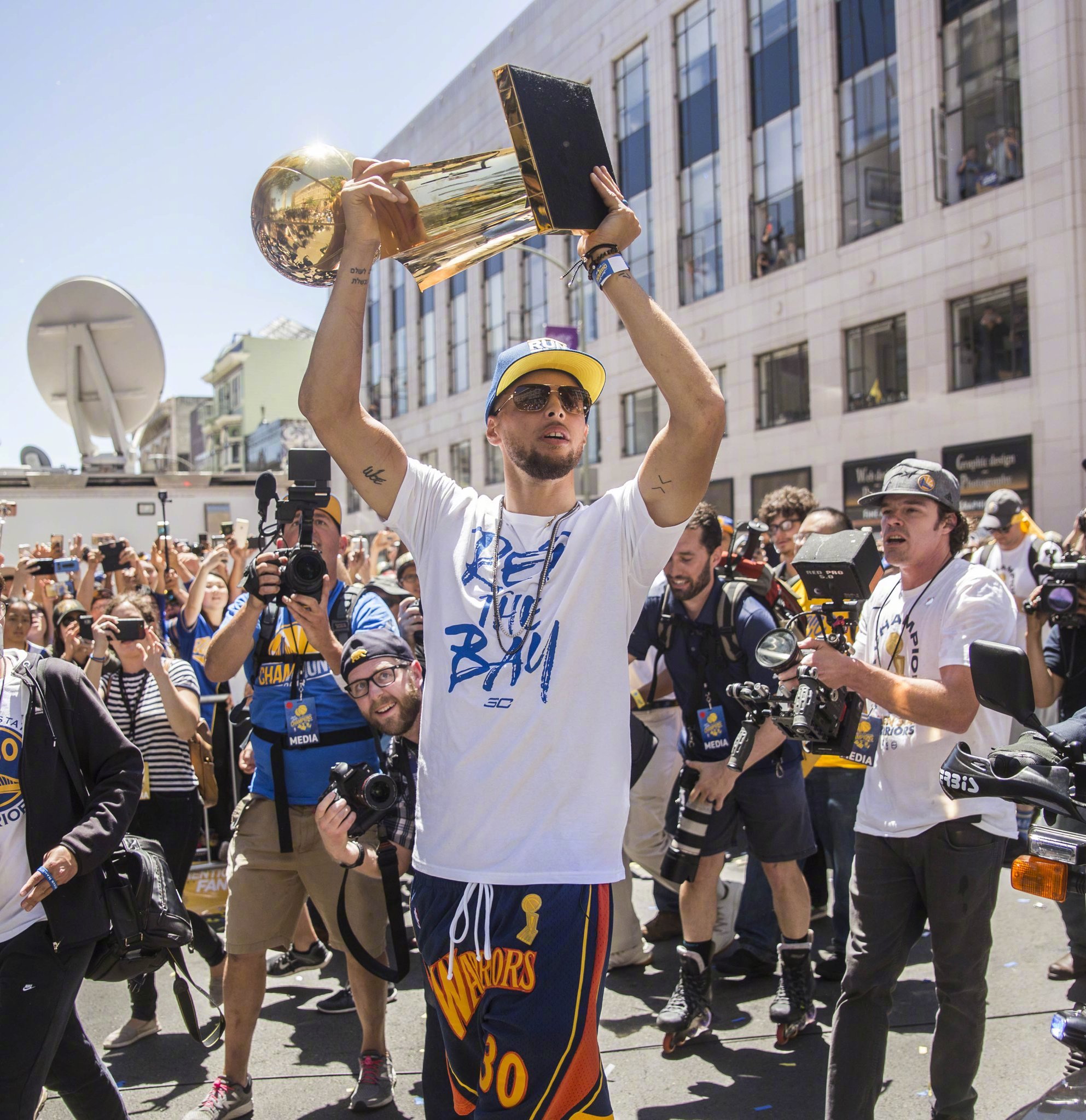 你手有对1 你手有对1