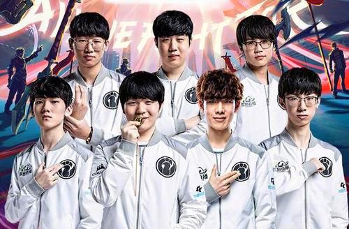 的三连拍 的三连拍